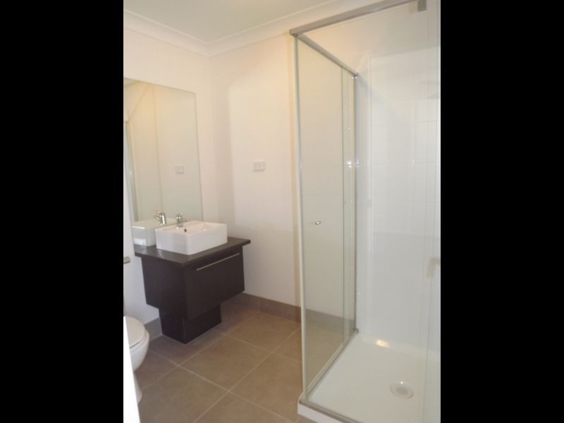 4/22 Christine Drive, Coomera QLD 4209