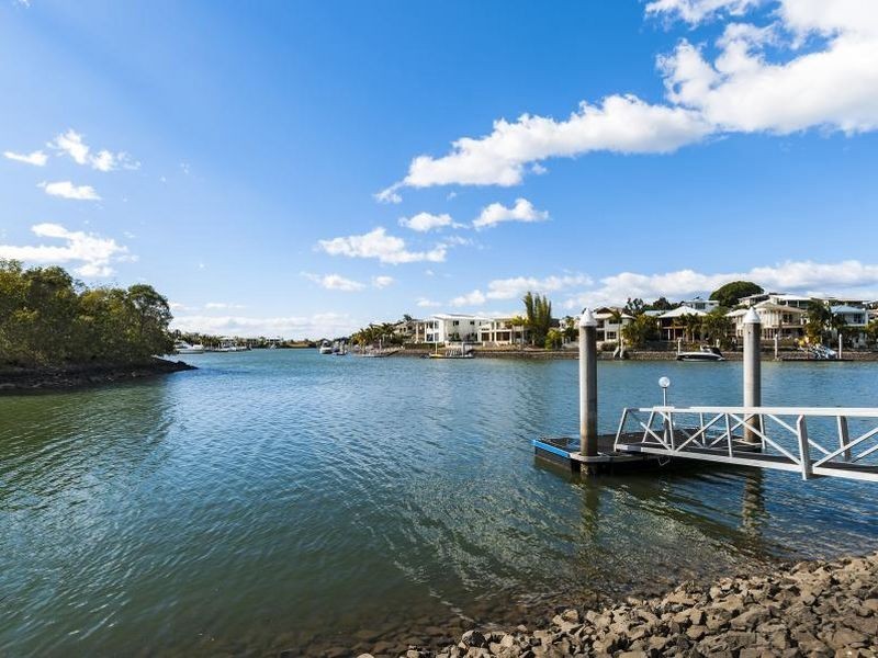 11 Serenade Drive, Coomera Waters QLD 4209