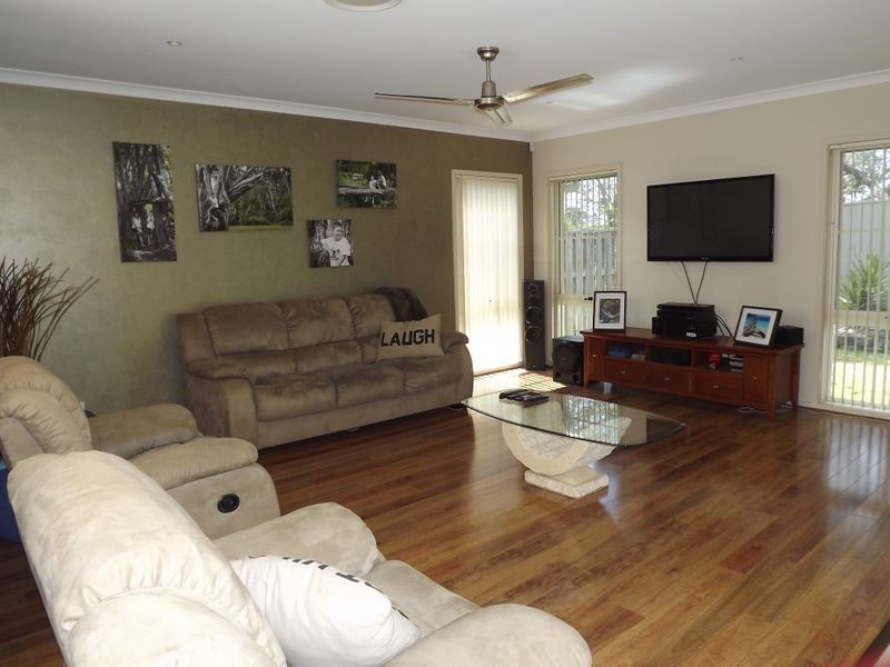 11 Indigo Street, Upper Coomera QLD 4209