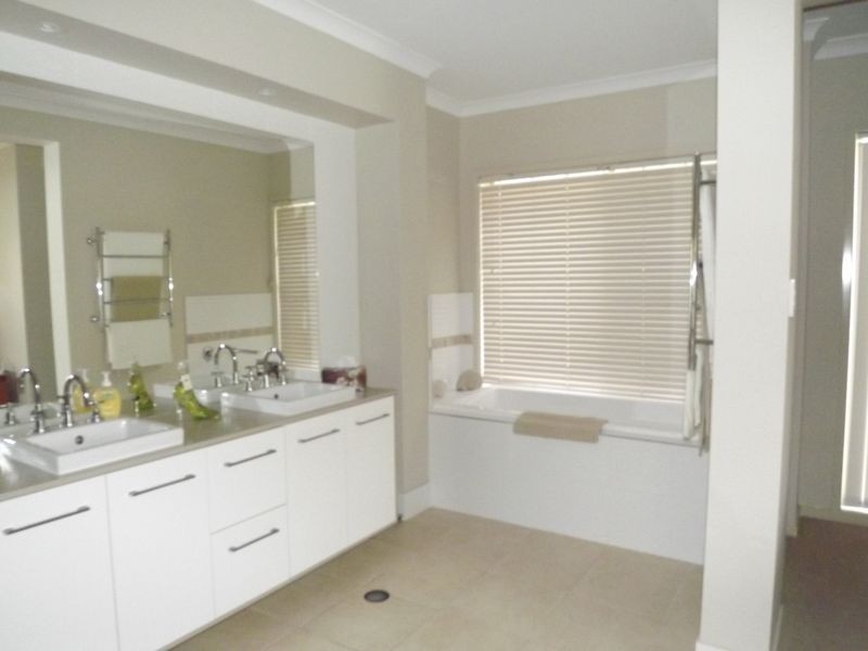 11 Indigo Street, Upper Coomera QLD 4209