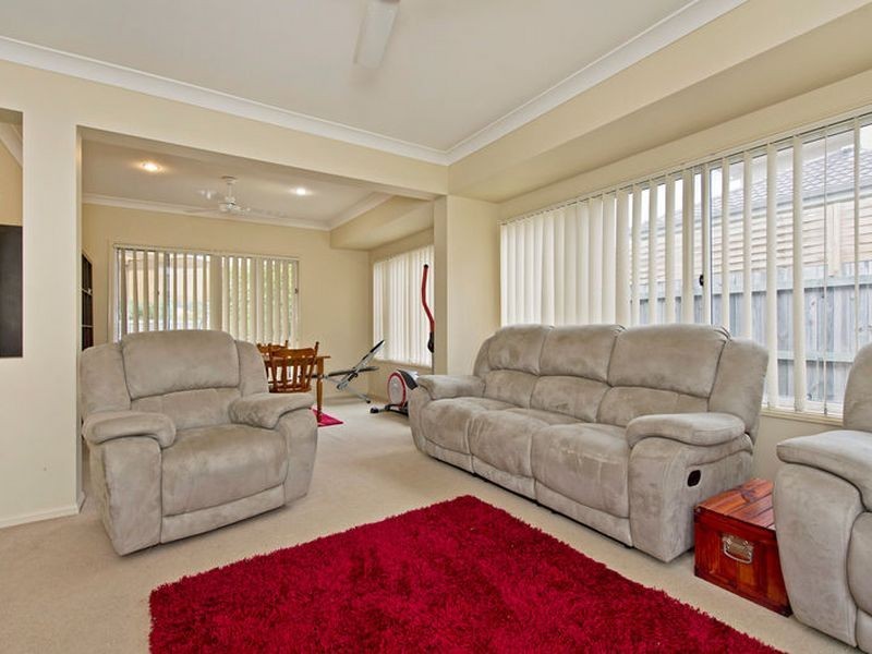 3 Dine Court, Upper Coomera QLD 4209