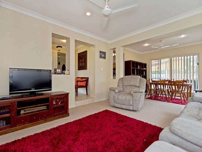 3 Dine Court, Upper Coomera QLD 4209