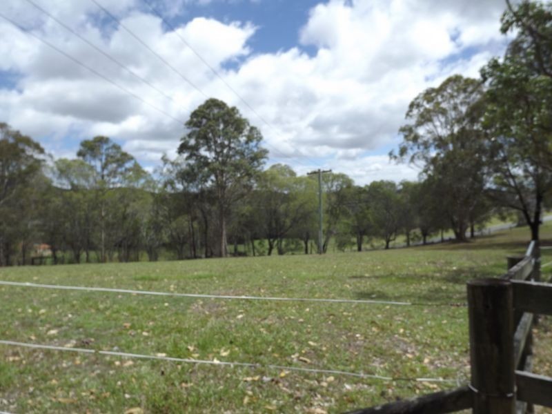 2 Baileys Mountain Road, Willow Vale QLD 4209