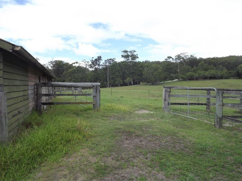 2 Baileys Mountain Road, Willow Vale QLD 4209