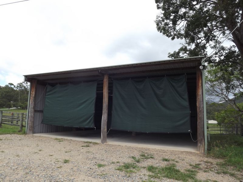 2 Baileys Mountain Road, Willow Vale QLD 4209