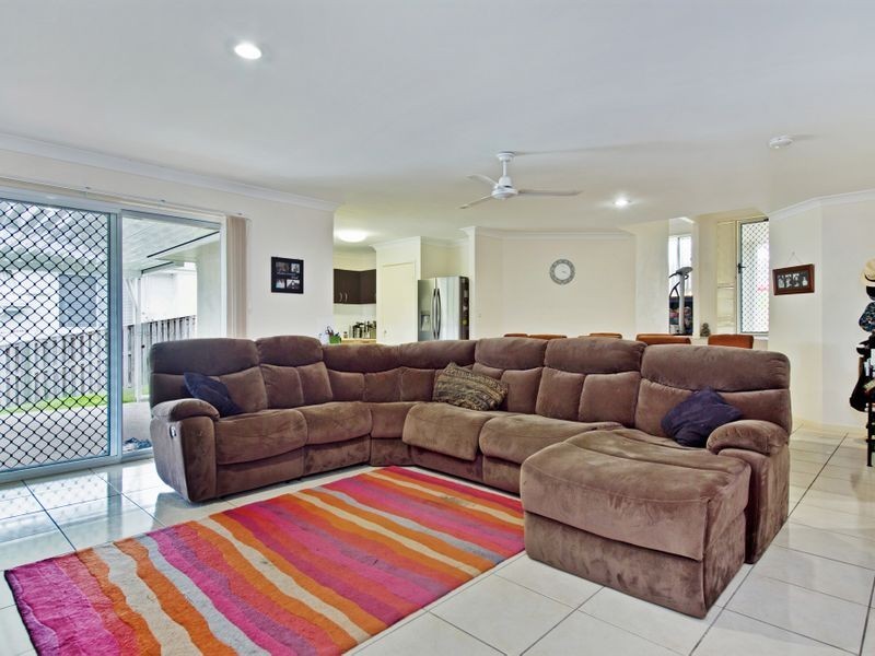 13 Lysterfield Rise, Upper Coomera QLD 4209