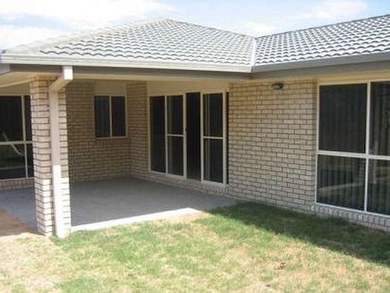 15 Mitchell Street, Upper Coomera QLD 4209