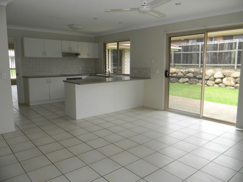 28 Freestone Drive, Upper Coomera QLD 4209