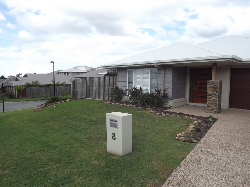 8 Macleay Circuit, Upper Coomera QLD 4209