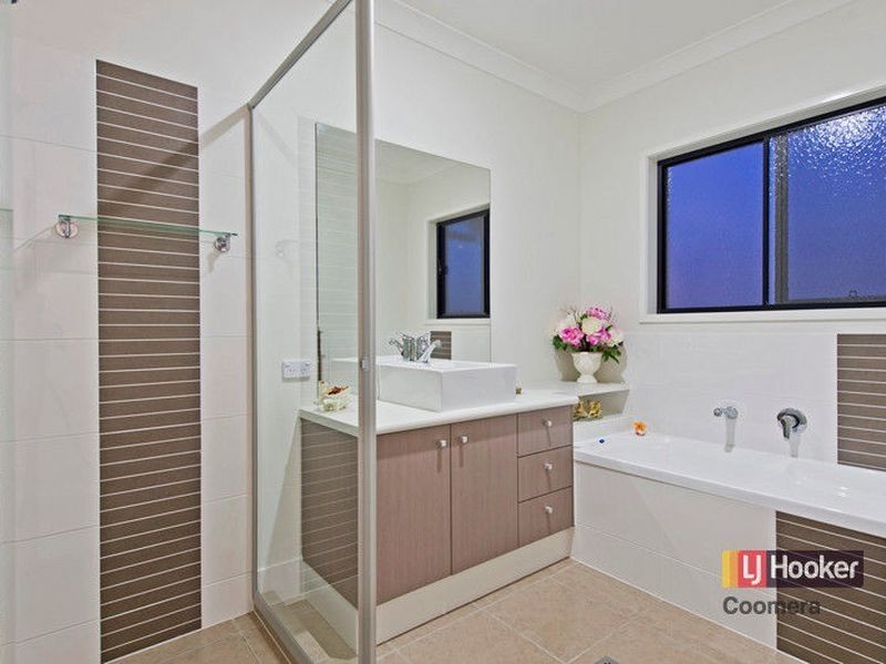 10 Torrington Street, Upper Coomera QLD 4209