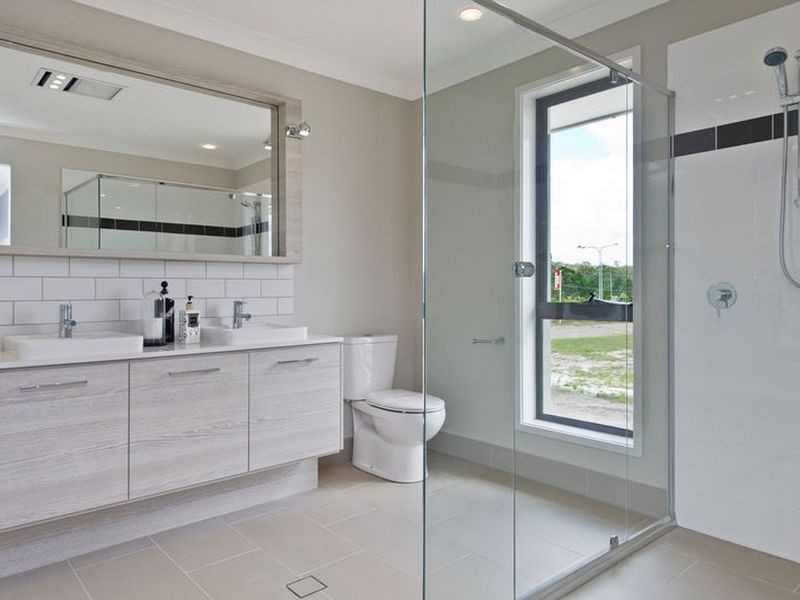 5 Gainsborough Drive, Pimpama QLD 4209