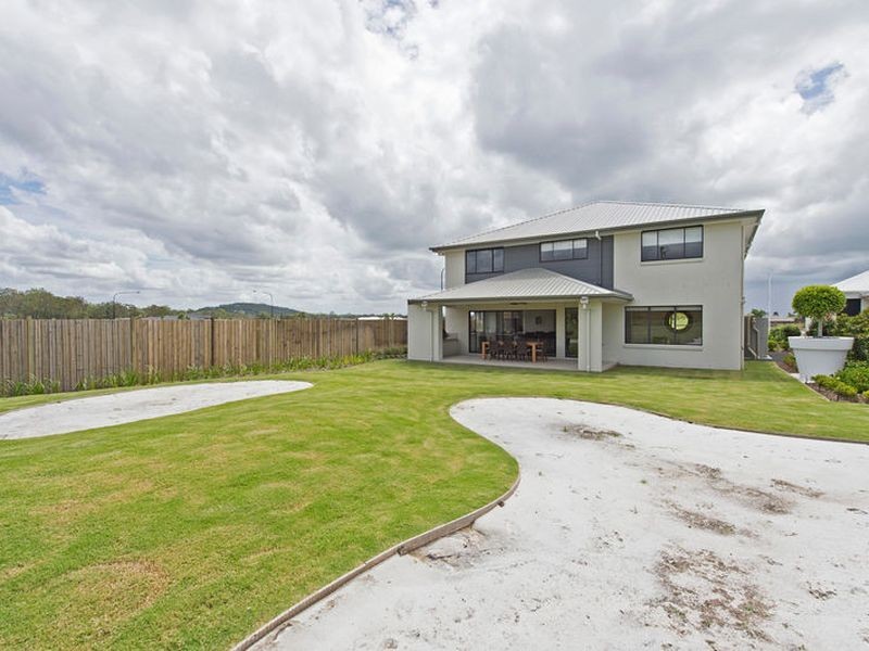 5 Gainsborough Drive, Pimpama QLD 4209