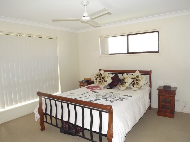 27 Sandhurst Crescent, Upper Coomera QLD 4209
