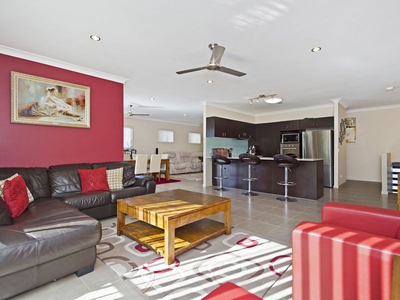 8 Indigo Street, Upper Coomera QLD 4209