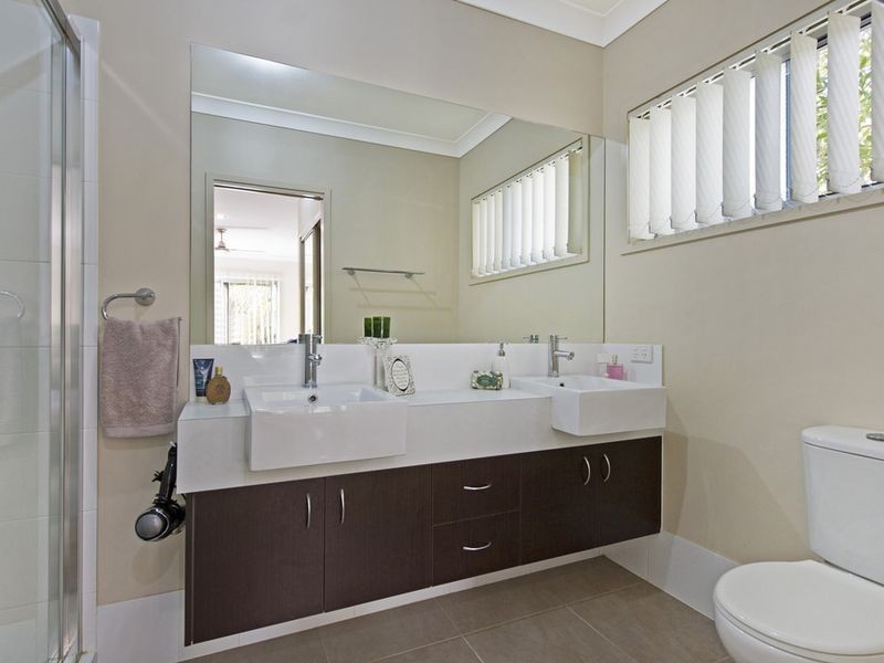 8 Indigo Street, Upper Coomera QLD 4209