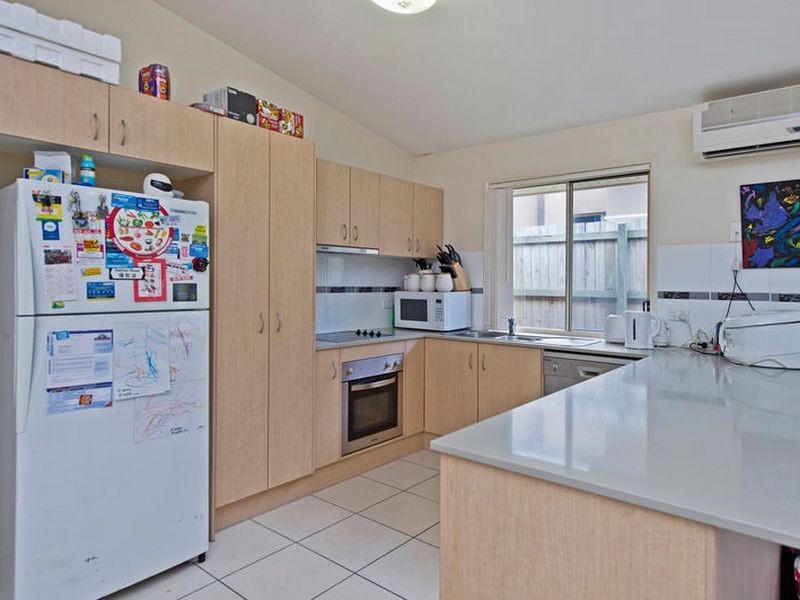 6 Madison Road, Coomera QLD 4209