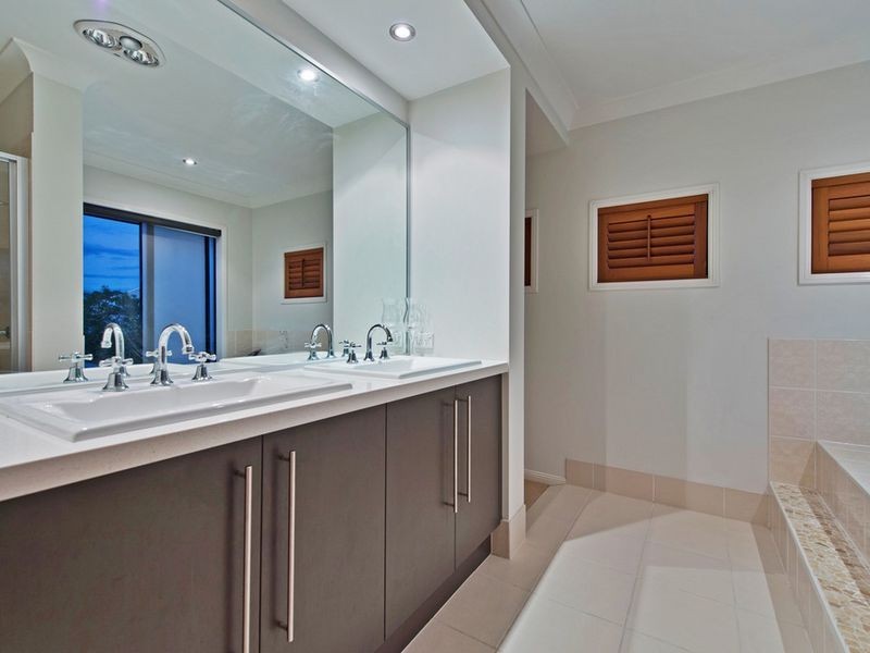 3 Westward Way, Coomera Waters QLD 4209