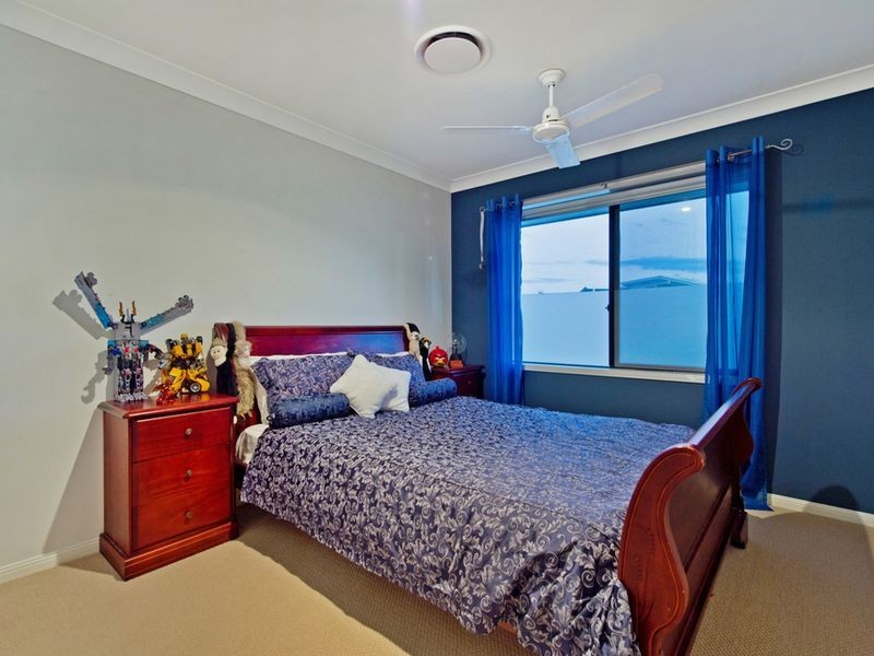 3 Westward Way, Coomera Waters QLD 4209