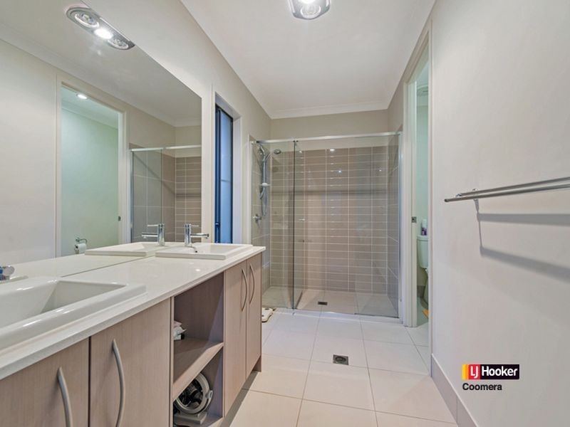 5 Picton Court, Upper Coomera QLD 4209