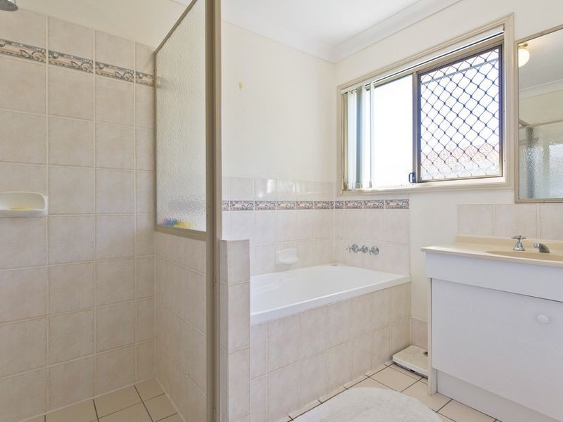 9 Kea Lane, Oxenford QLD 4210