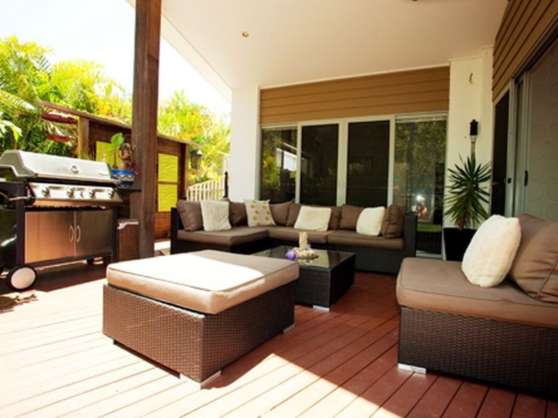 16 Pacha Close, Coomera Waters QLD 4209