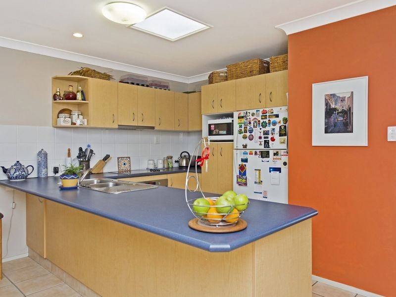 2/34 Bushgum Crescent, Upper Coomera QLD 4209