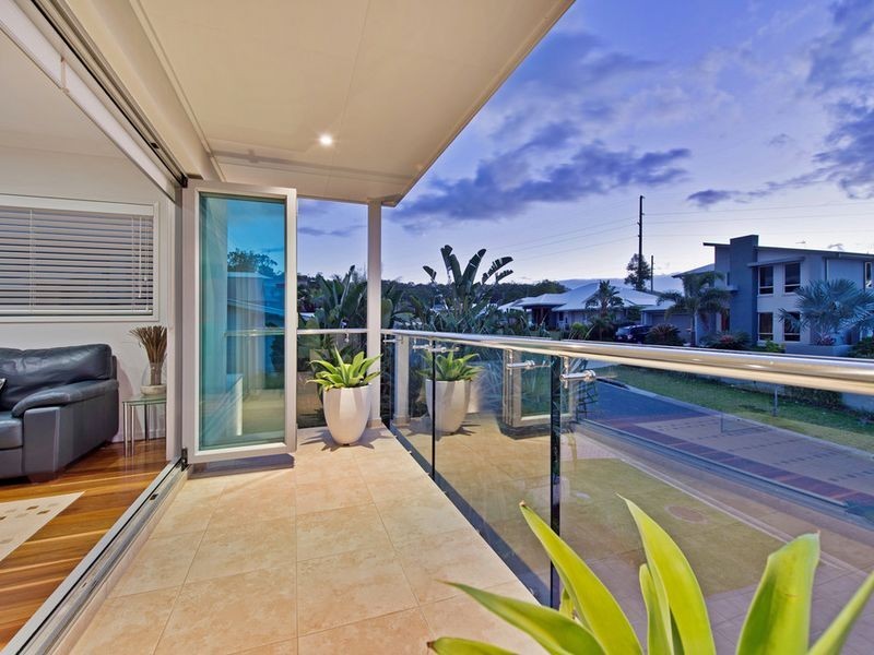 6 Cabriolet Court, Upper Coomera QLD 4209