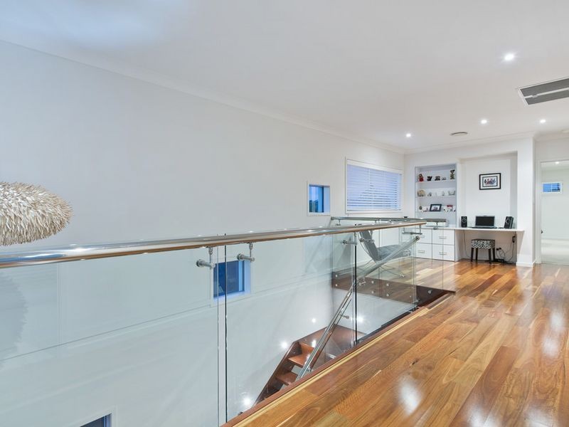 6 Cabriolet Court, Upper Coomera QLD 4209