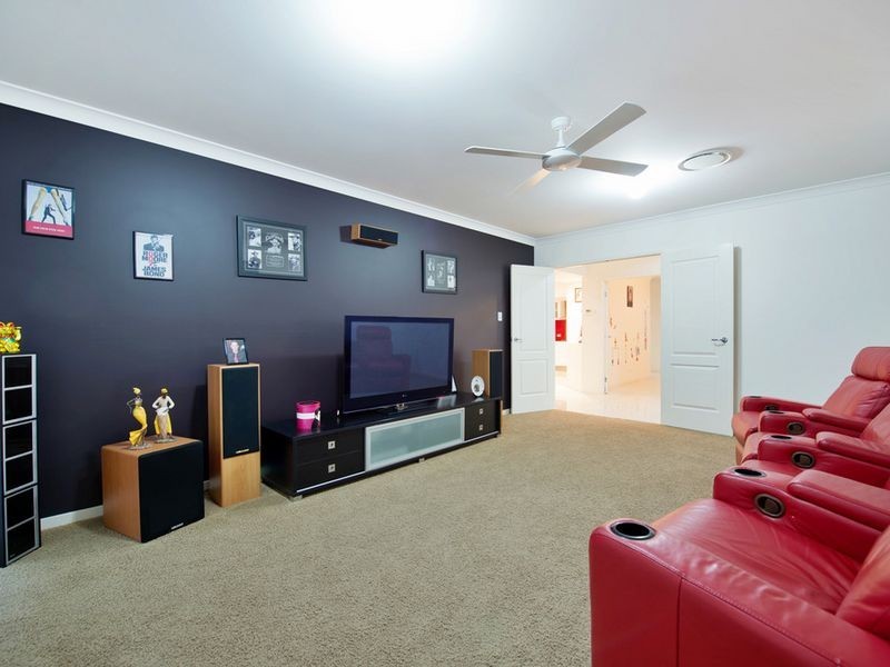 8 Capelily Street, Upper Coomera QLD 4209