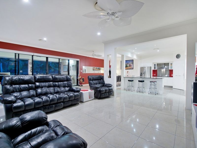 8 Capelily Street, Upper Coomera QLD 4209