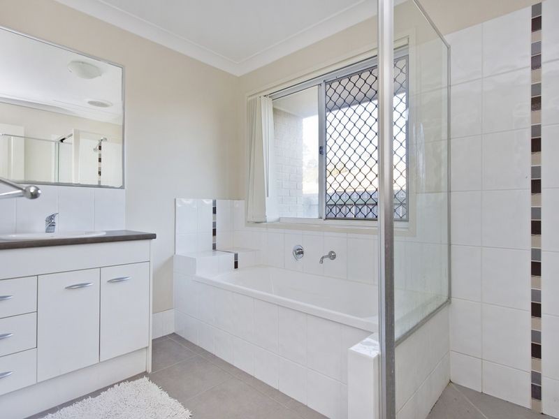 3 Labassa Avenue, Pimpama QLD 4209