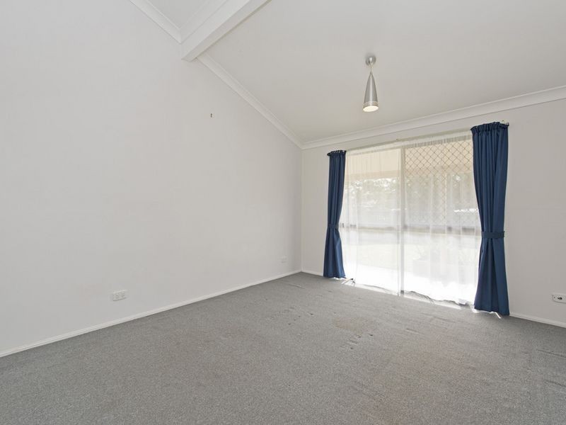 42 Michigan Drive, Oxenford QLD 4210