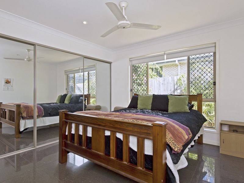 2/16 Redstart Street, Upper Coomera QLD 4209