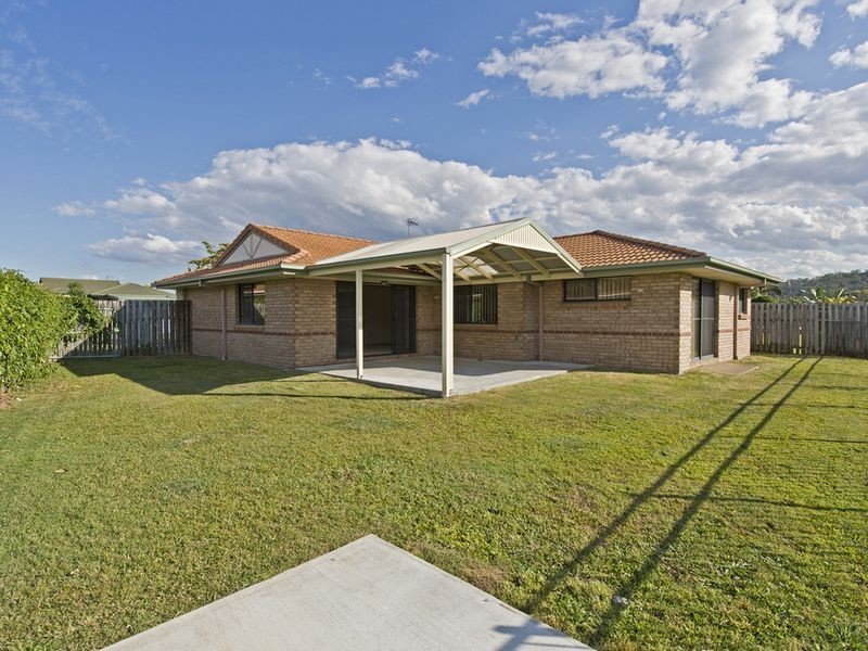 5 Meadow Way, Upper Coomera QLD 4209