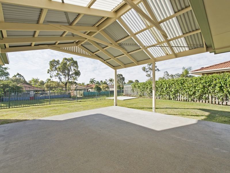 5 Meadow Way, Upper Coomera QLD 4209