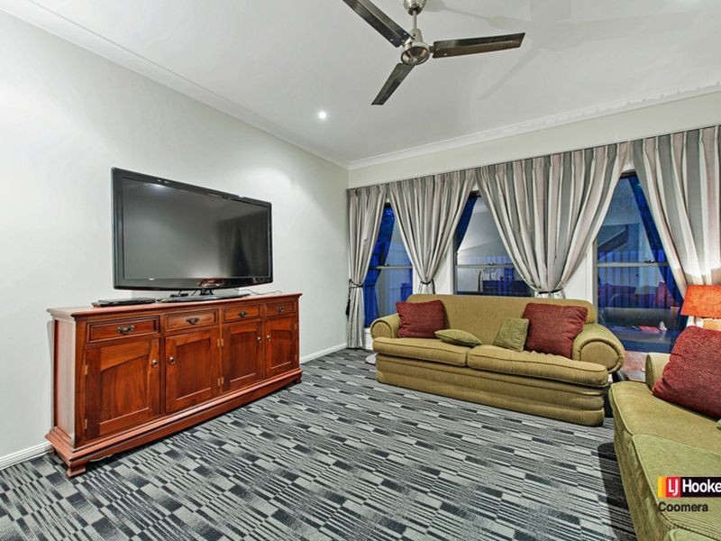 2 Elusive Road, Coomera Waters QLD 4209