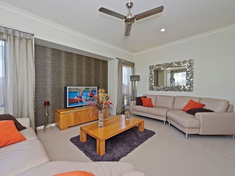 3 Conestoga Way, Upper Coomera QLD 4209