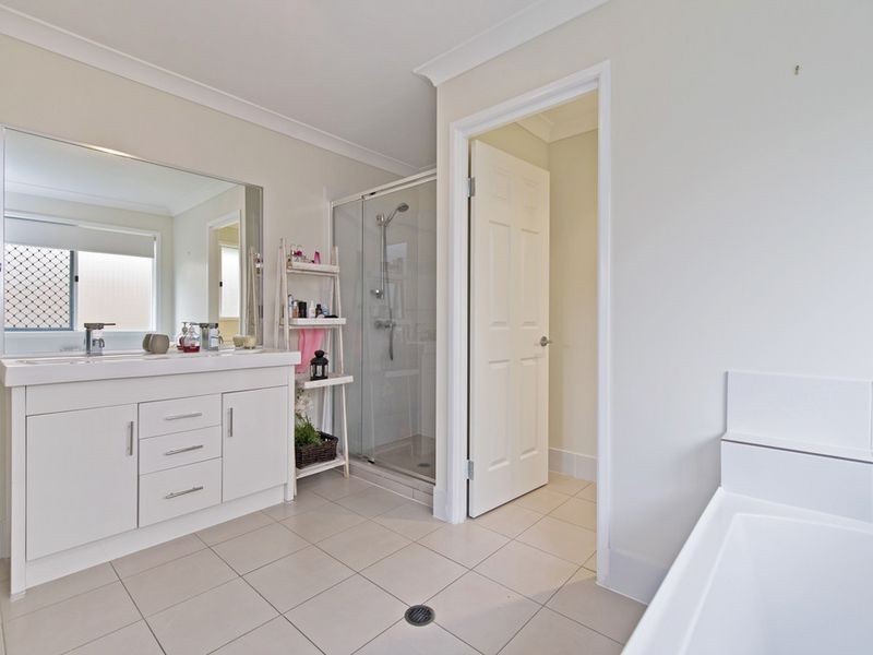 14 Abercrombie Crescent, Upper Coomera QLD 4209