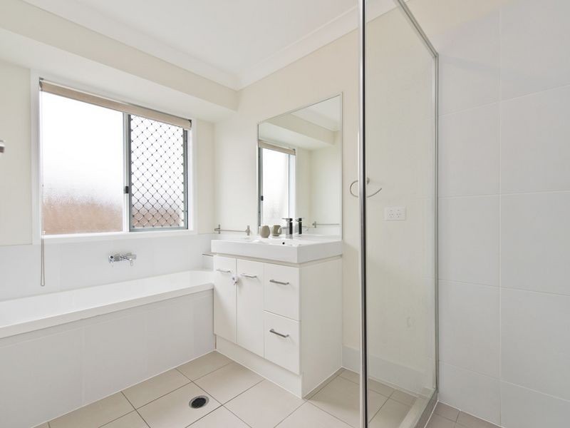 14 Abercrombie Crescent, Upper Coomera QLD 4209