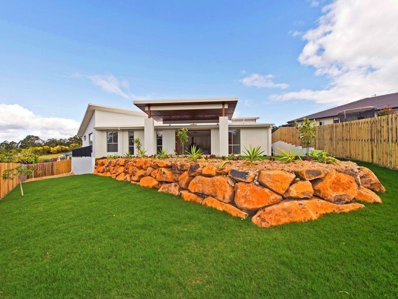 9 Saddle Back Street, Upper Coomera QLD 4209