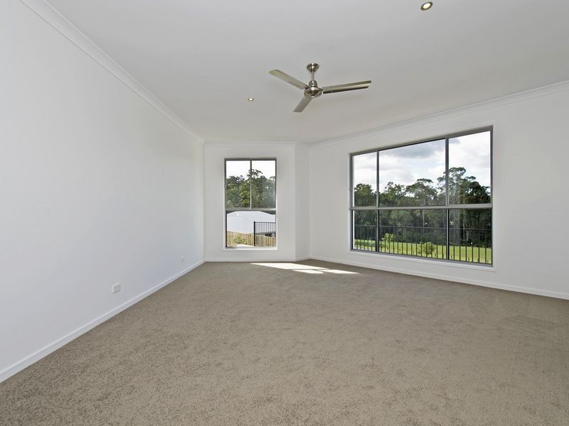9 Saddle Back Street, Upper Coomera QLD 4209