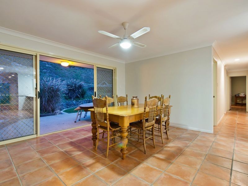 6 Hopman Court, Oxenford QLD 4210