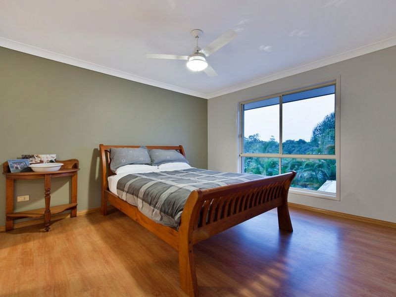 6 Hopman Court, Oxenford QLD 4210