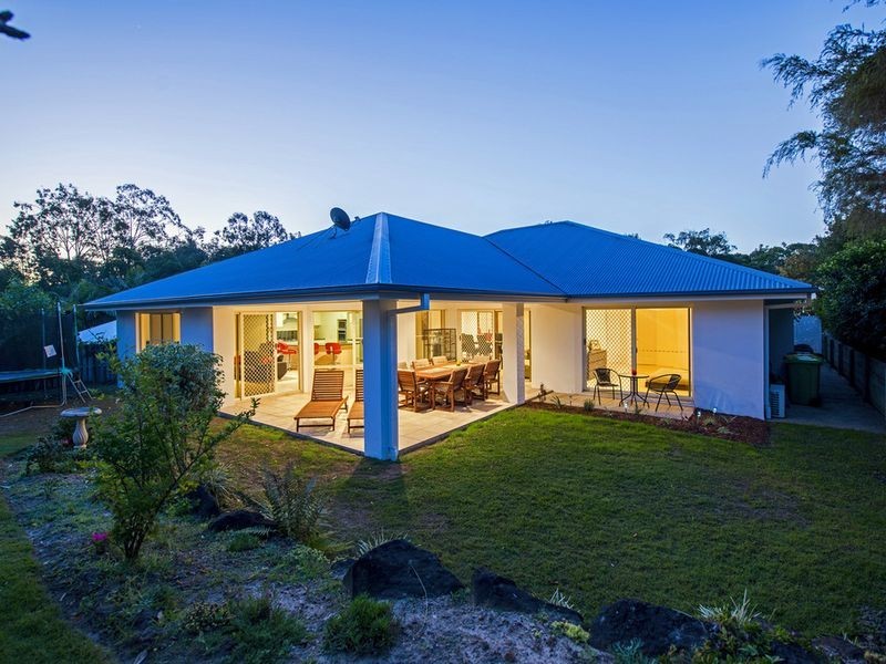 12 Pacha Close, Coomera Waters QLD 4209