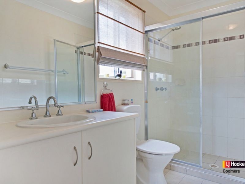 6 Rumbold Court, Upper Coomera QLD 4209