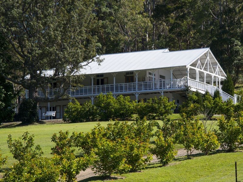 506 Cedar Creek Drive, Alberton QLD 4207