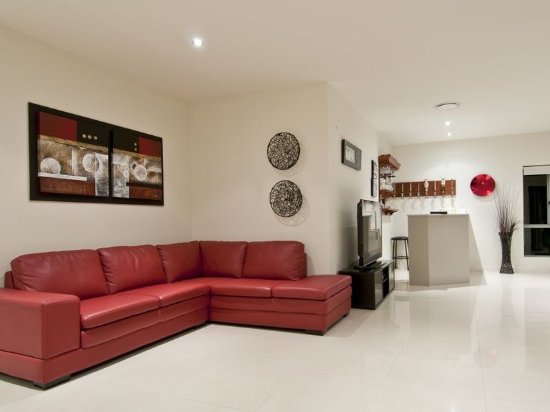 7 Sailaway Court, Coomera Waters QLD 4209