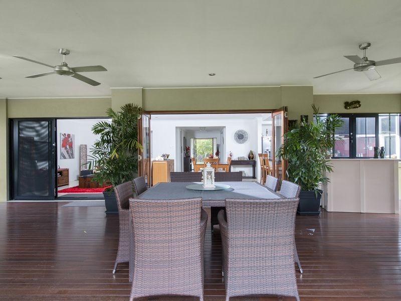 10 Lagoon Park Drive, Maudsland QLD 4210