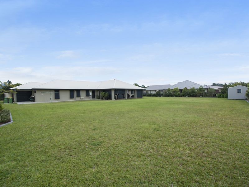 10 Lagoon Park Drive, Maudsland QLD 4210