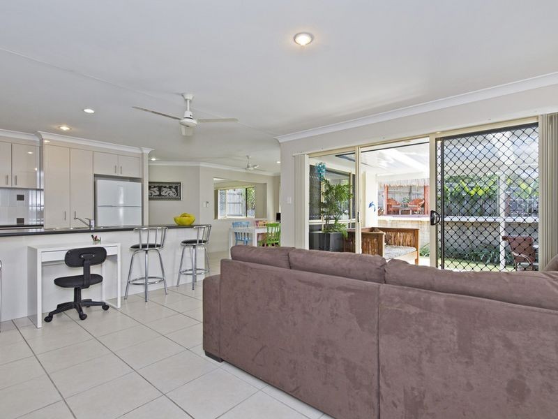 28 Greenleaf Street, Upper Coomera QLD 4209